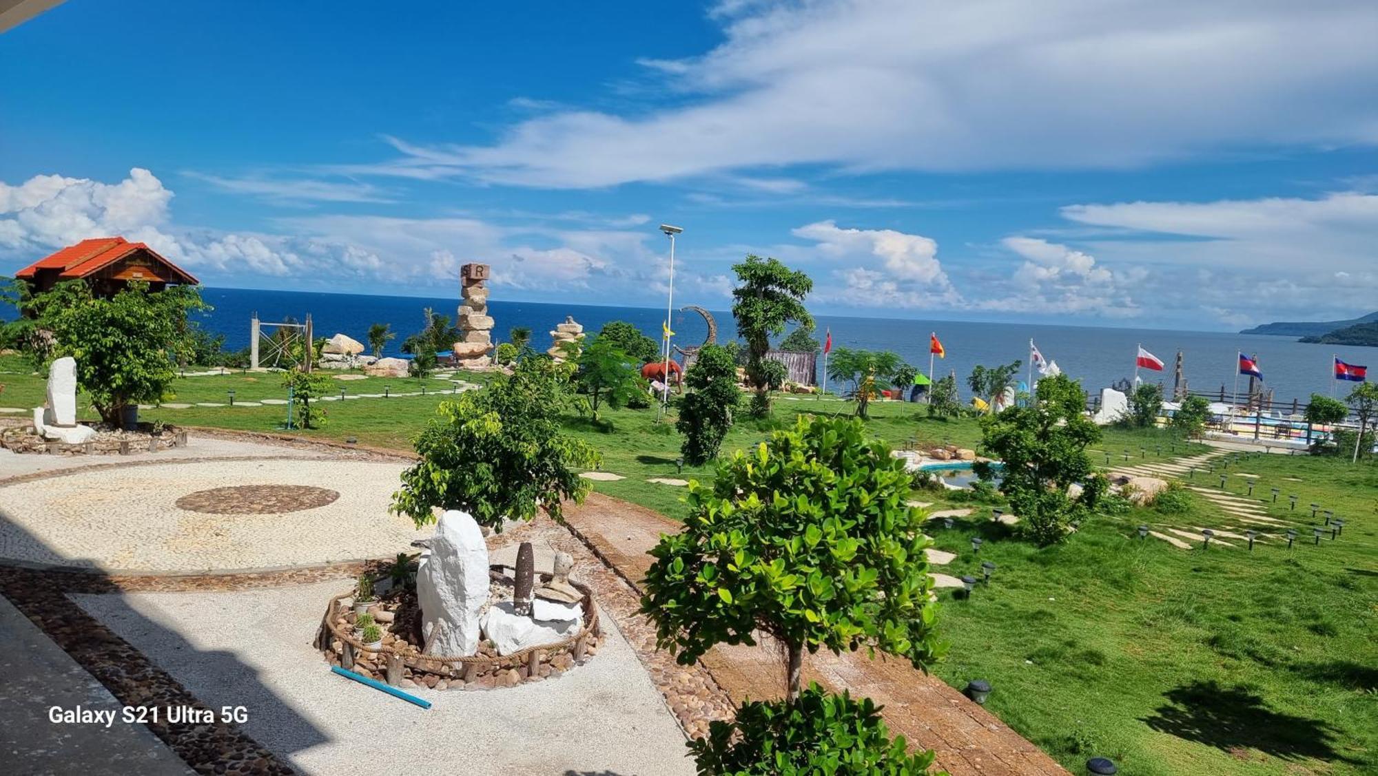 Thmorda Resort Koh Rong Sanloem Exterior foto